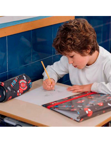 Tradineur - Carpeta / Archivador de Spiderman de cartón resistente, con 4 anillas de metal, ideal para el curso escolar. Medidas