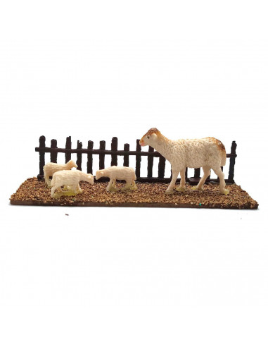 Tradineur - Figura de corralito con animales con valla para belén - Fabricado en plástico - Figura decorativa divertida para nac