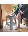 Tradineur - Taburete de plástico con asa Rattan, asiento de 28 x 28 cm, imitación de mimbre, banqueta multiusos, cocina, salón (