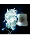 Tradineur - Tira de 50 luces LEDs para navidad a pilas (no incluidas) - Cableado blanco - Apto solo para interior y exterior - F