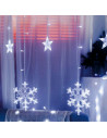 Tradineur - Cortina de luces LED con copos de nieve y estrellas, guirnalda luminosa de interior, 9W, incluye mando regulador, Na