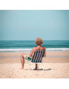 Tradineur - Silla de playa plegable, diseño a rayas, estructura metálica blanca y asiento de tela, ligera y resistente, máx. 110