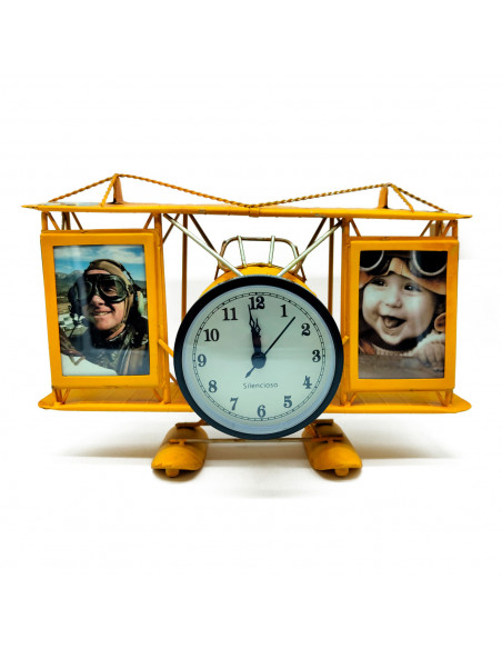 Tradineur - Reloj decorativo portafotos en forma de avión - Fabricado en Metal - 2 portafotos de 7 x 9,3 cm - Color Amarillo