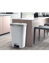 Tradineur - Cubo de basura con pedal - Fabricado en plástico - Contenedor de residuos - Capacidad de 50 Litros - 63,5 x 41 x 36